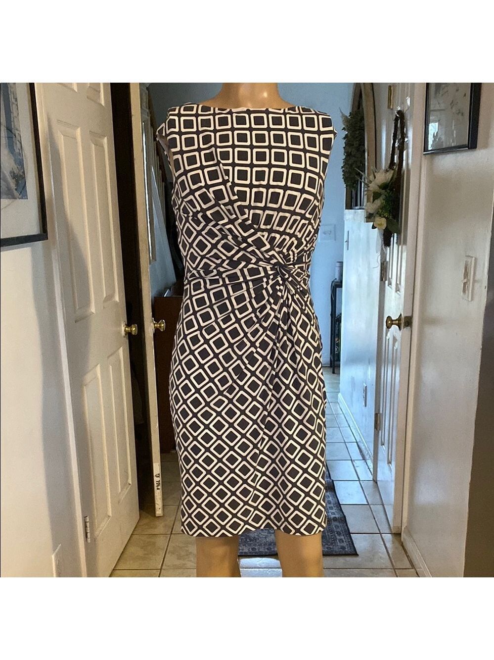 Ralph Lauren White and Gray Sleeveless Midi Sheath Dress